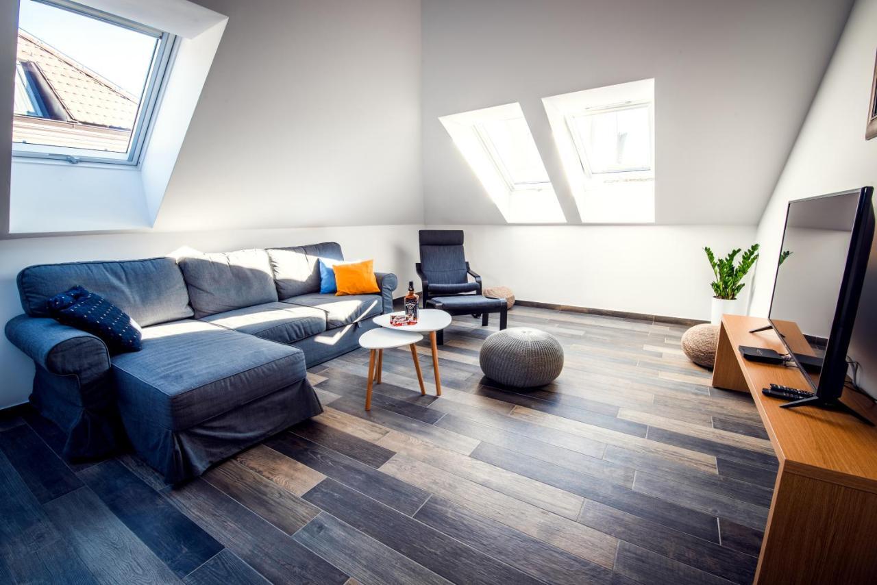 Apartmani Sterija Novi Sad Dış mekan fotoğraf