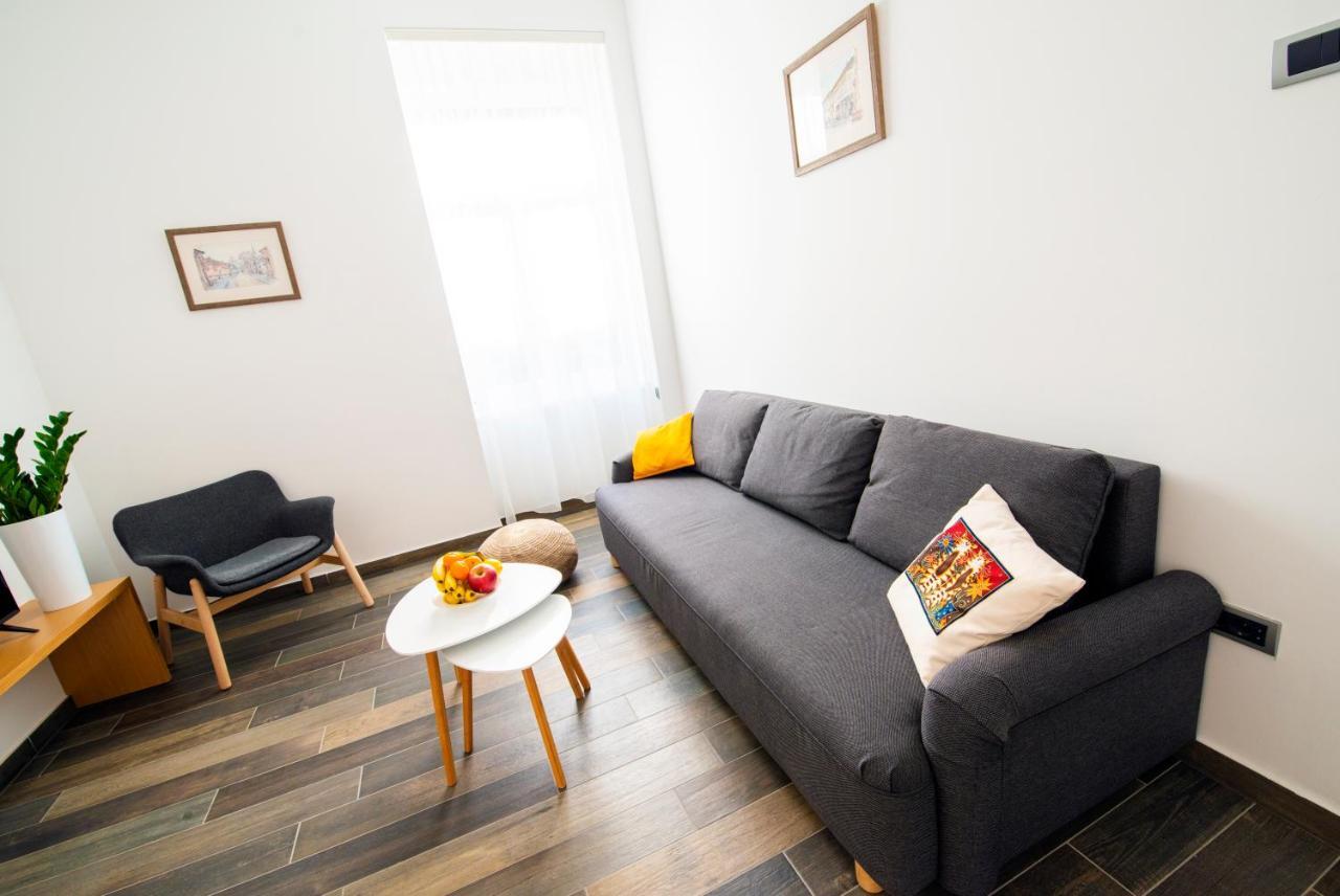 Apartmani Sterija Novi Sad Dış mekan fotoğraf